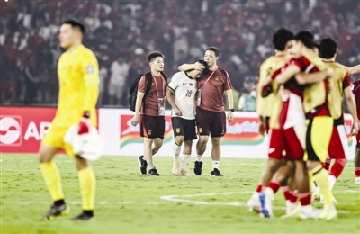 荣誉战≠走过场！津媒：足协要求国足战巴林踢出令人满意的精神风貌